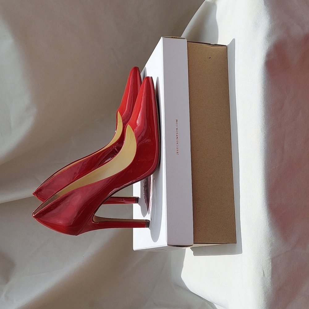 Jessica Simpson RED Pumps